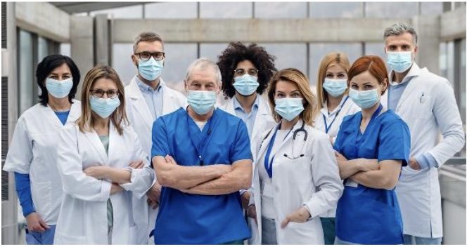 Médicos abandonados a su suerte, nunca.
